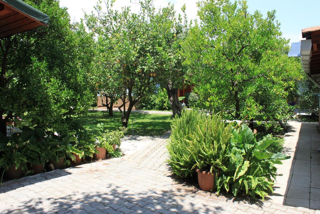Yildiz Pension Bungalows Чирали Екстер'єр фото